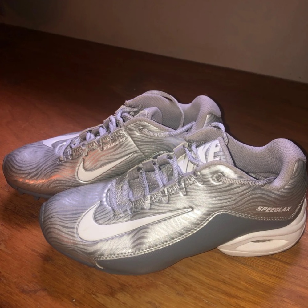 Nike athletic sports turf shoes